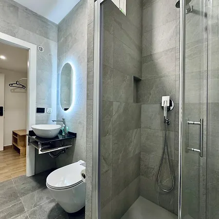 Domus House Konukevi Roma
