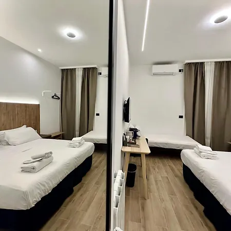 Domus House Konukevi Roma