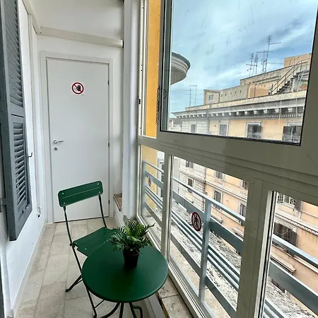 Guest house Domus House