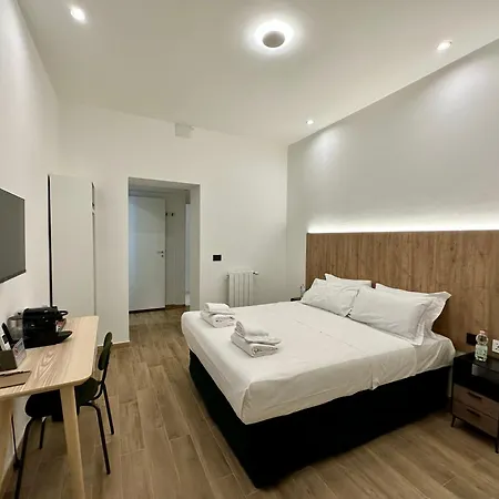 Domus House 4* Rome